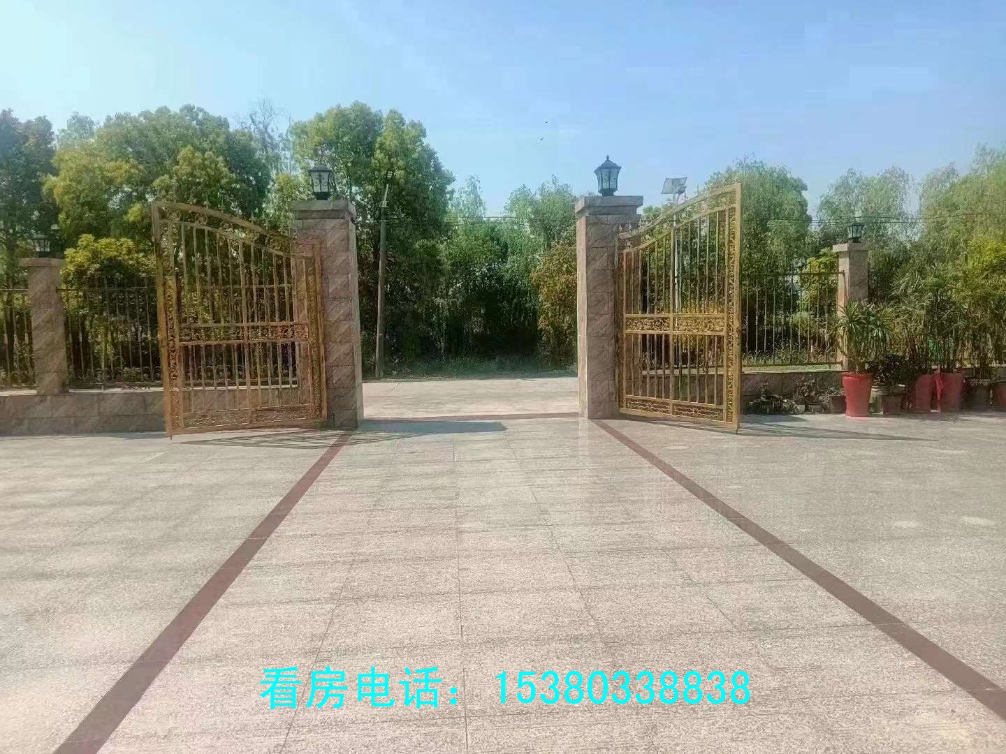 高郵車邏單門獨(dú)院出售，房屋面積600多平，占地1000