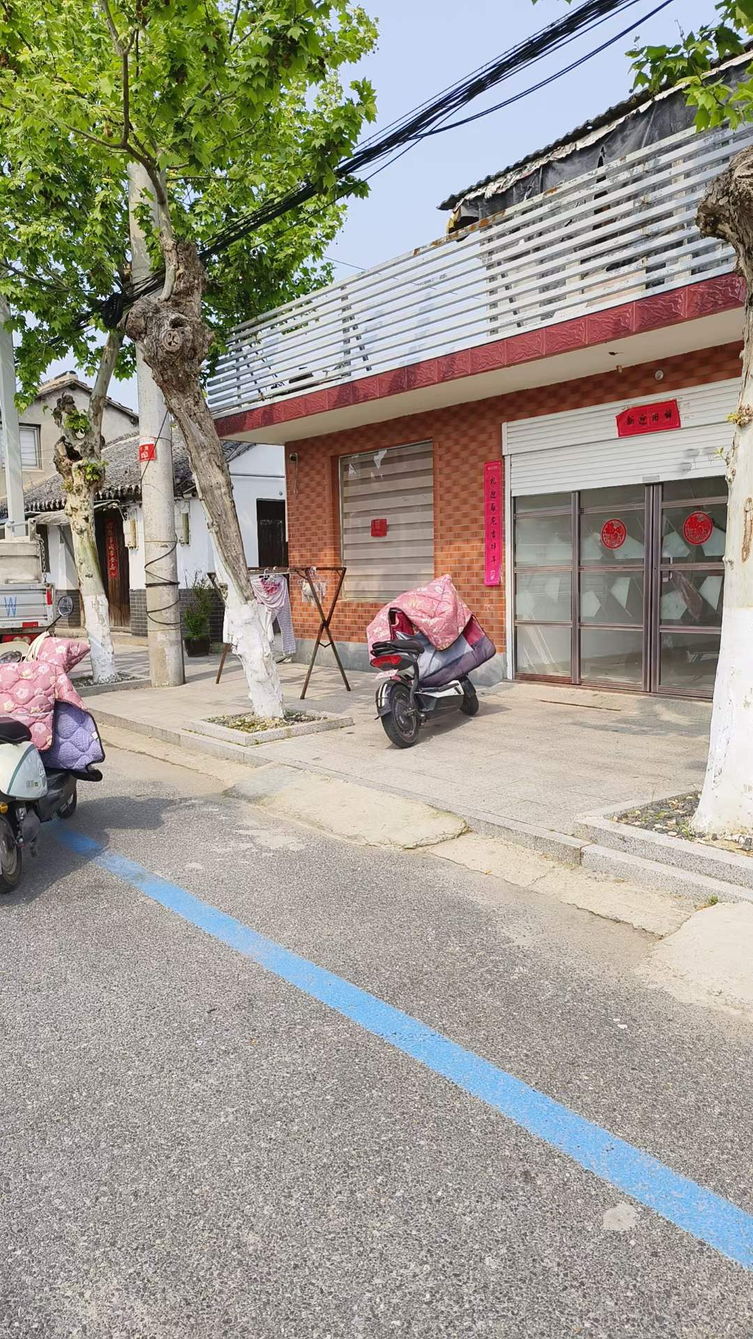 高郵珠湖路單門獨院，三間二廂 可做連家店，轎車到門口