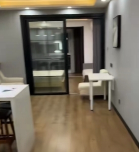 高郵贊化附近，熙園一樓，一室一廳，精裝帶地暖，拎包入住
