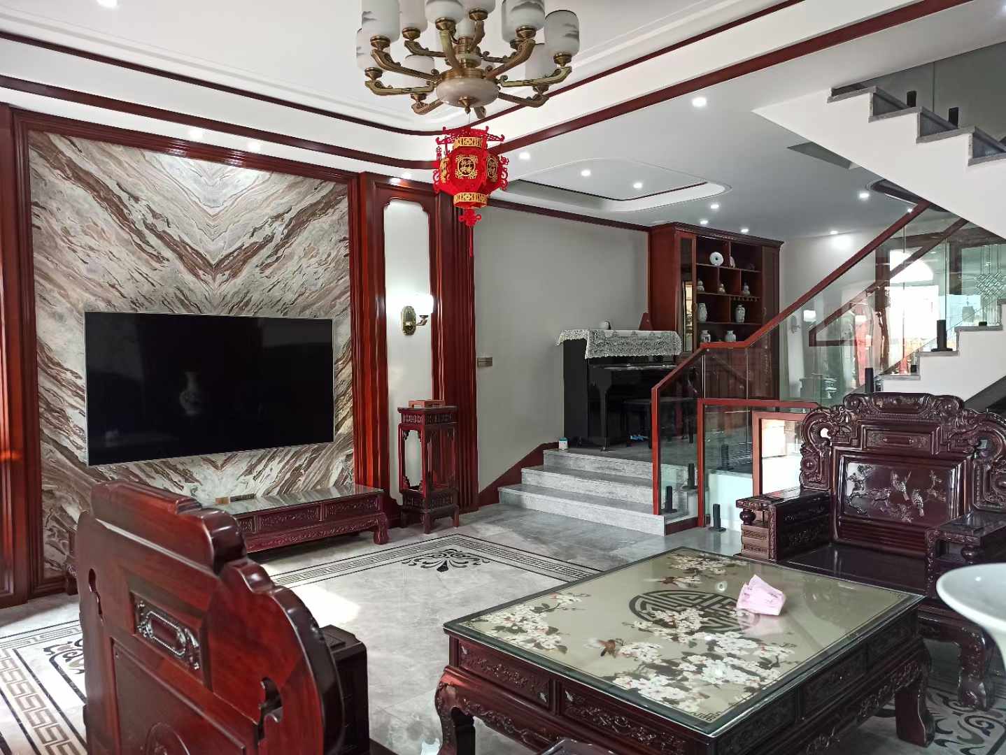 高郵東湖紫郡中式豪裝別墅 ，四房三衛(wèi)，紅木家具 陽(yáng)光好