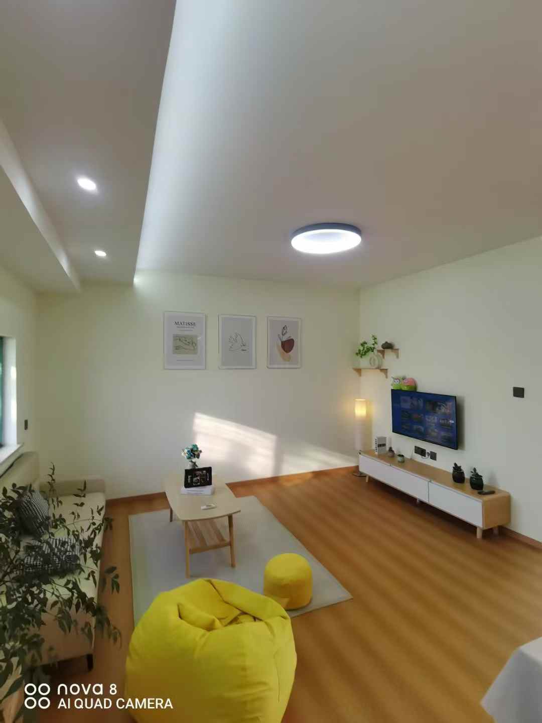 高郵世貿(mào)金街附近，虹雨佳園精裝大兩室＋露臺，全套原木裝修