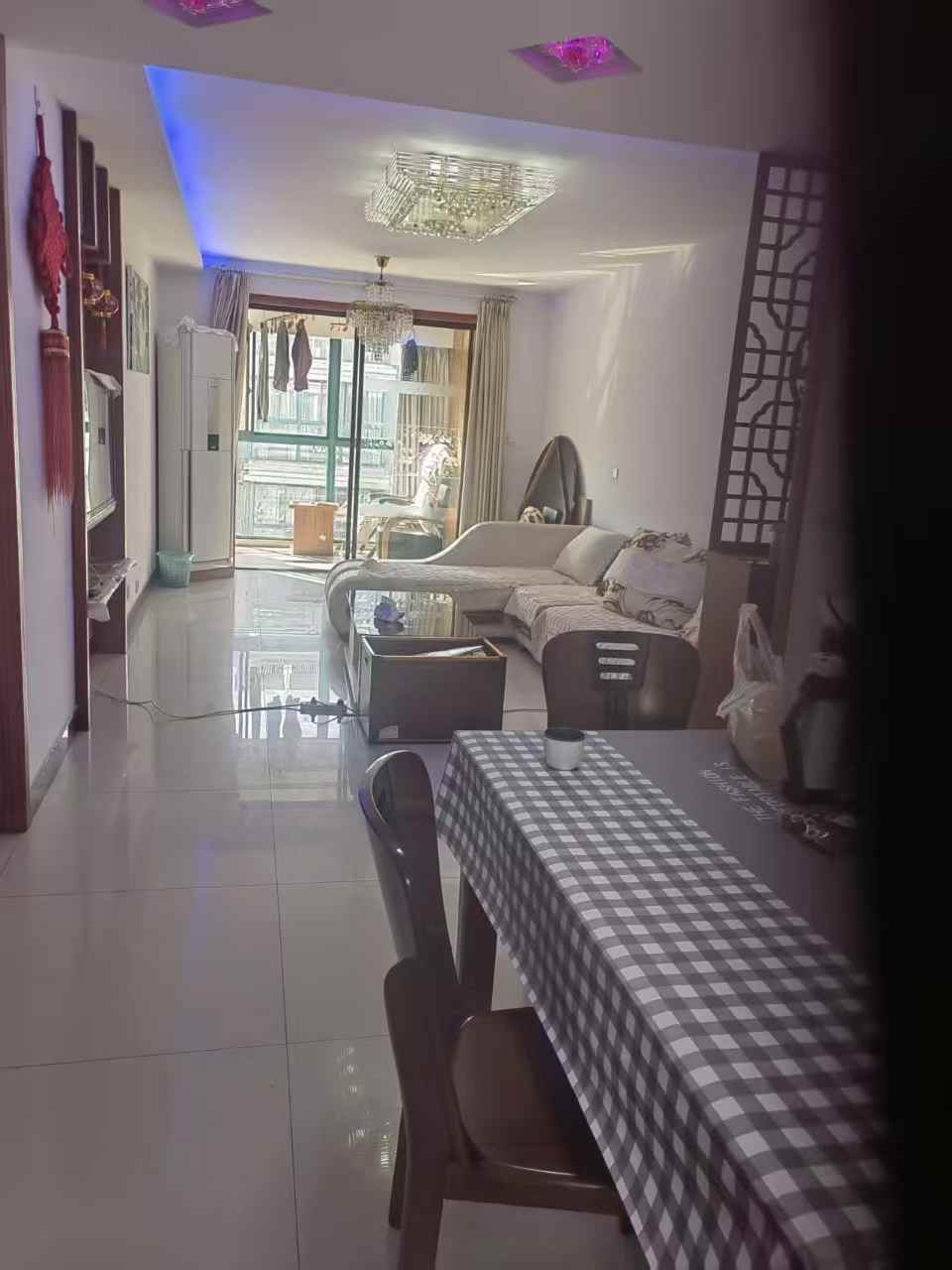 高郵世貿(mào)附近，匯賢居家裝兩房，南北通透陽光好，拎包入住
