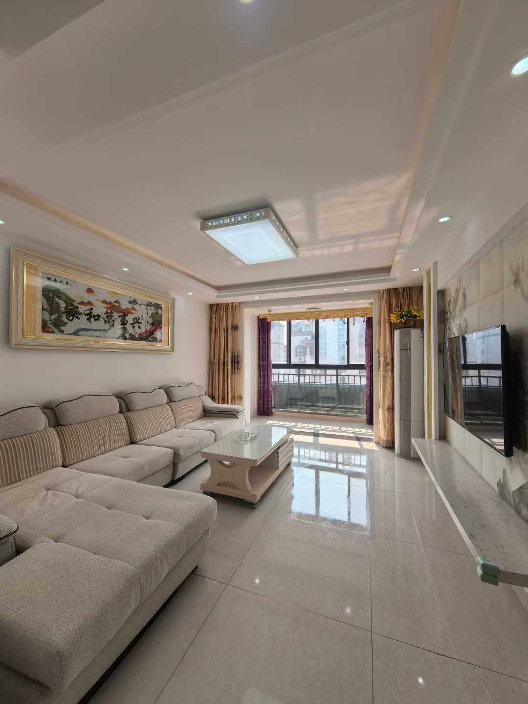 高郵加洲豪庭 電梯洋房精裝三房，南北通透陽光好，拎包入住